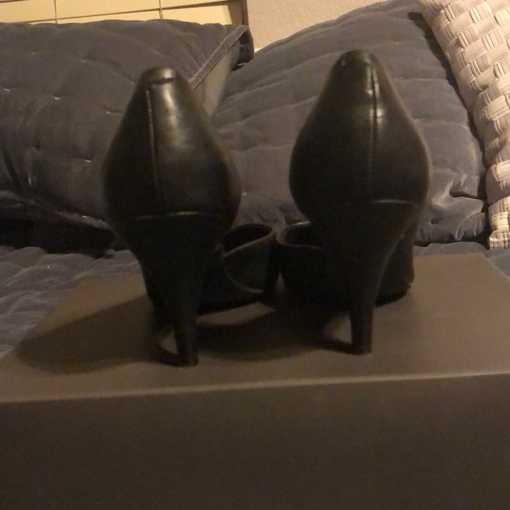 Simple black heel🖤 - Picture 4 of 4